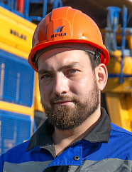 Денис Бардин